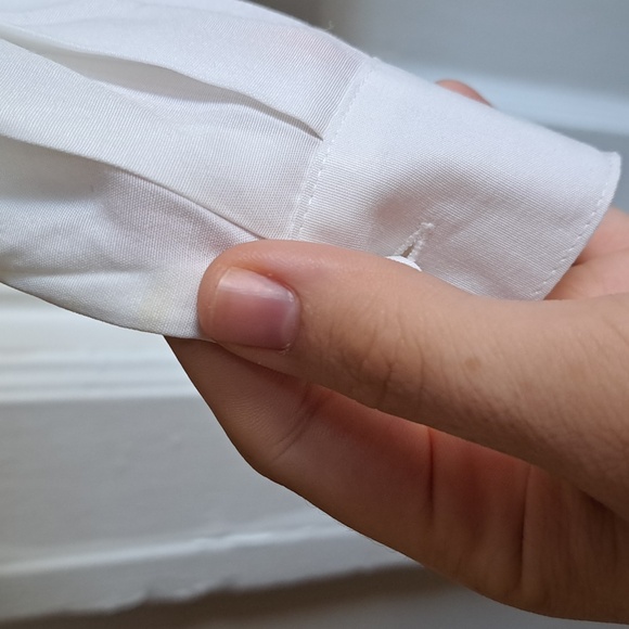 Size L 1990s Vintage Blouse - Fun Embroidered white button down - Cow embroidery - Picture 10 of 12